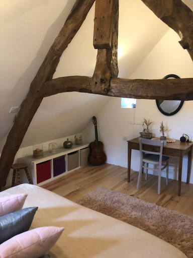 Bedroom 2, l'atelier de Sophie, Calvados