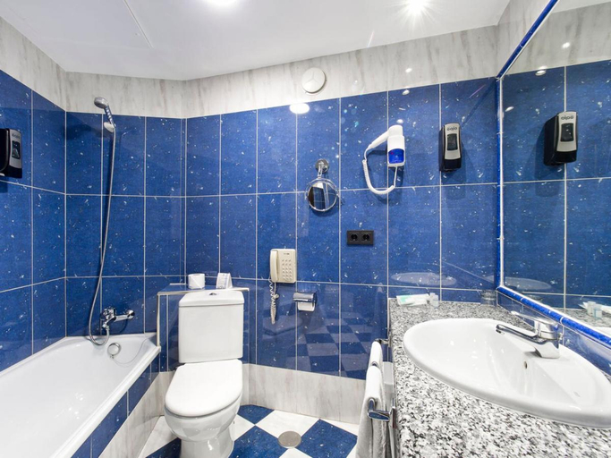 Bathroom 4, Hotel Zentral Parque, Valladolid