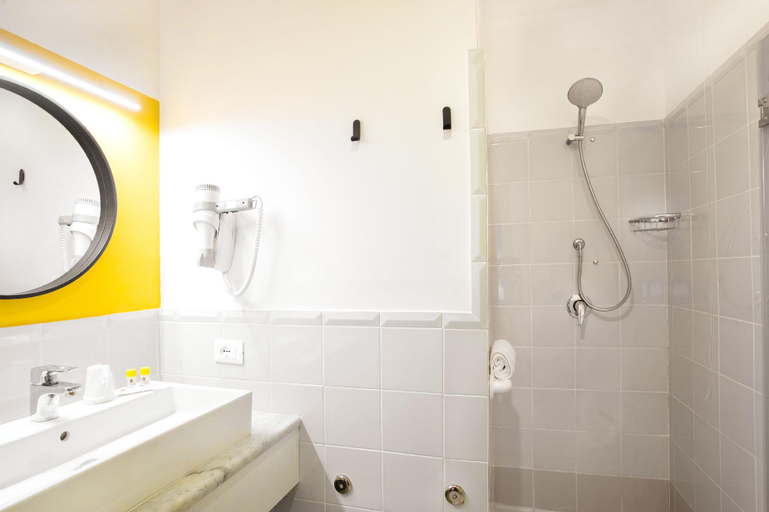 Bathroom 3, B&B Hotels - Hotel Palermo Quattro Canti, Palermo