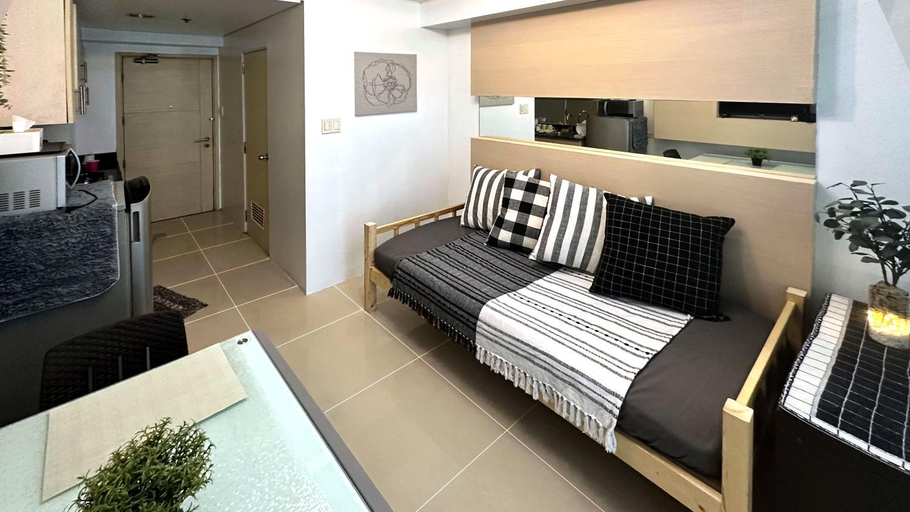 Bedroom 2, South Pad at SEA Residences, Parañaque