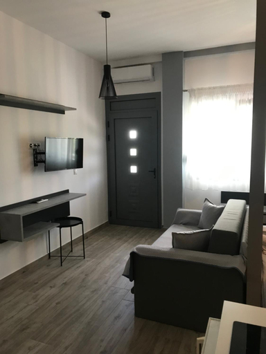 Others 2, Savvas House, Central Macedonia