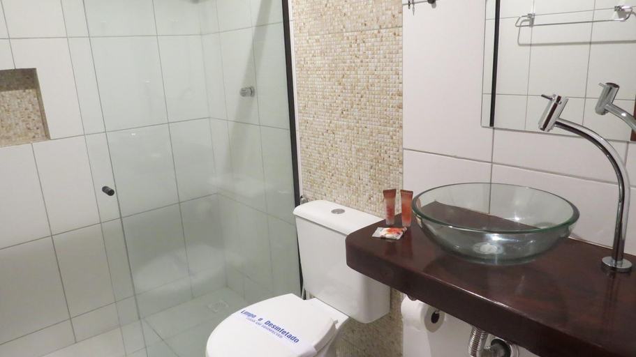 Bathroom 2, Costa Dourada Pousada, Arraial do Cabo
