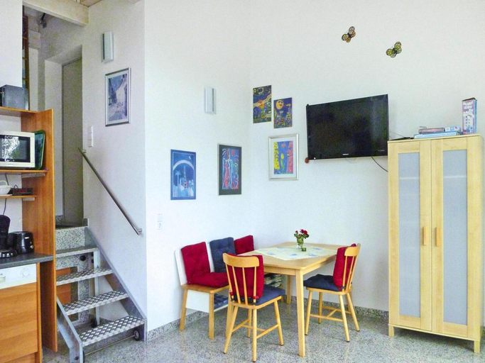 Others 5, Apartment in Pfaffenberg near Ski Slopes, Lörrach