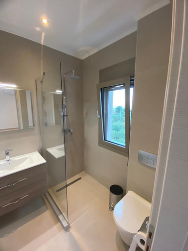 Bathroom 4, Luminous Luxury Apartments, East Macedonia and Thrace