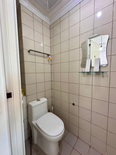 Others 3, Studio One Condominium, Alabang - Bluu - Fiber Wi-Fi, Netflix-ready, Muntinlupa