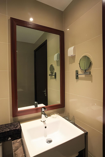 Bathroom 3, Home Inn Hangzhou Linping Intime City Metro Station, Hangzhou