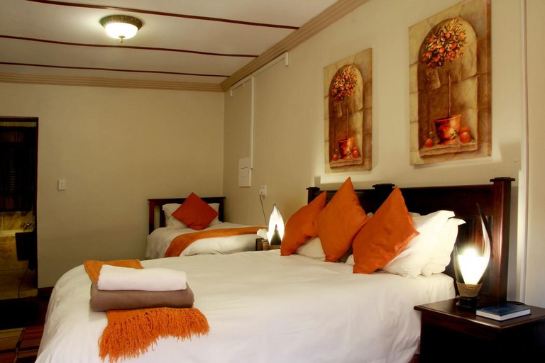 Others 3, Lapalosa Lodge, City of Tshwane
