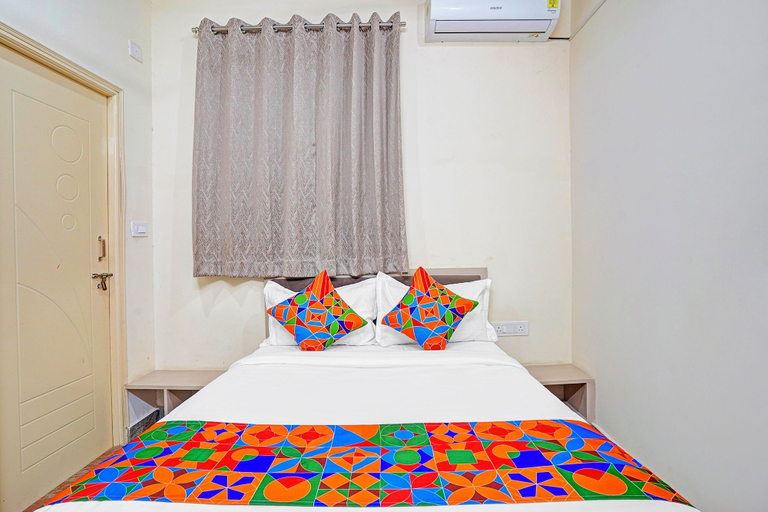 Room 3, Fabhotel Platinum, Bangalore