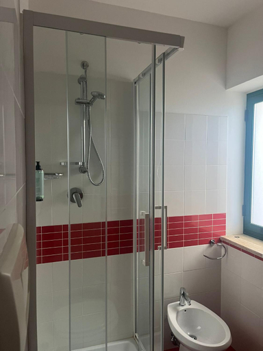 Bathroom 2, Colibri, Cosenza