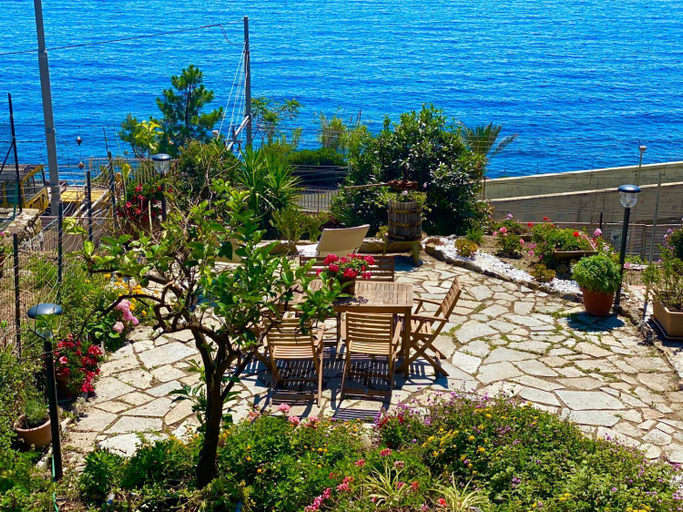 Others 4, Casa di Arianna alle Cinque Terre, La Spezia