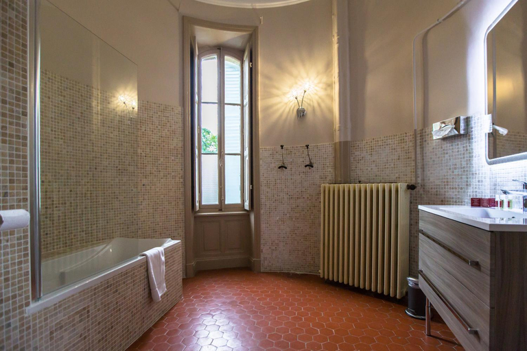 Bathroom 2, Chateau de Bournet, Ardèche