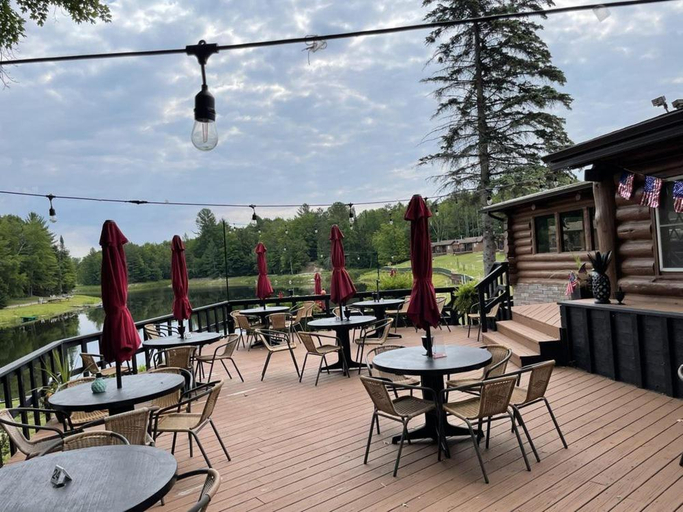 Food & Drinks 4, Lost Arrow Resort, Gladwin
