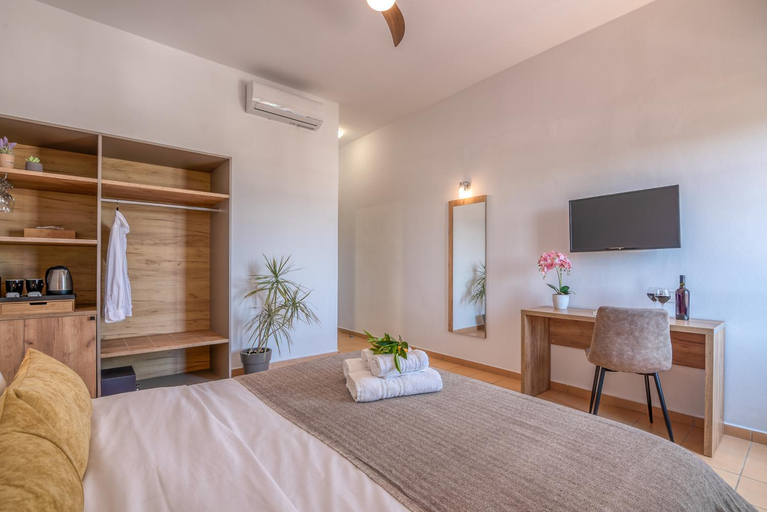 Others 2, Kaliviani Traditional Hotel, Crete