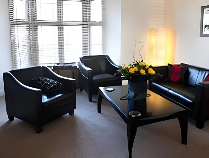 Others 5, Victoria Mansions Hotel Apartments, North Somerset