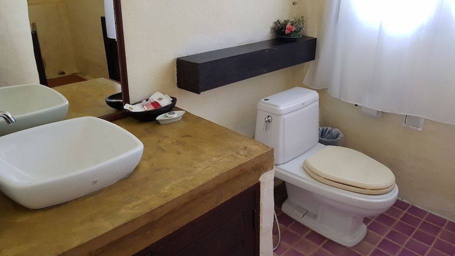 Bathroom 3, Sri-ping Resort, Muang Chiang Mai