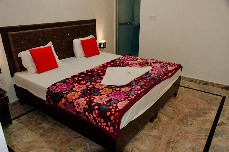 Bedroom, Karma Home Stay, Chhatarpur