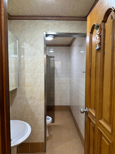 Bathroom, Chichi House, Yeosu