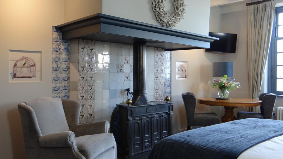 Bedroom 2, Bed & Breakfast De Oude Heerd, Elburg