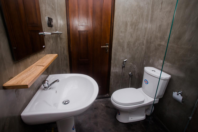 Bathroom, The Emerald Retreat, Galle Four Gravets
