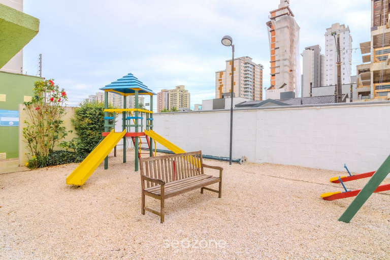 Children's area, Building With a Pool 400m From Beach - LEA, Piçarras