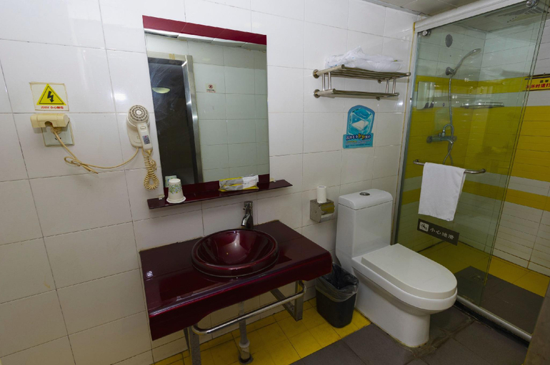 Bathroom 4, 7 Days Inn Hangzhou West Lake Hangzhou Station, Hangzhou