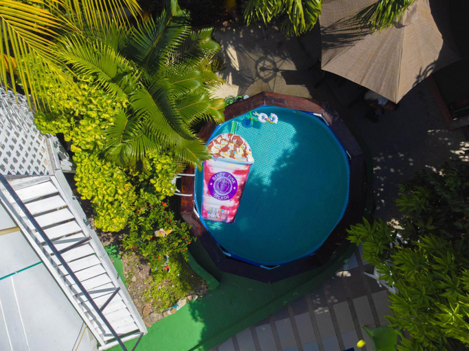Sport & Beauty 4, Posada stoy, Providencia