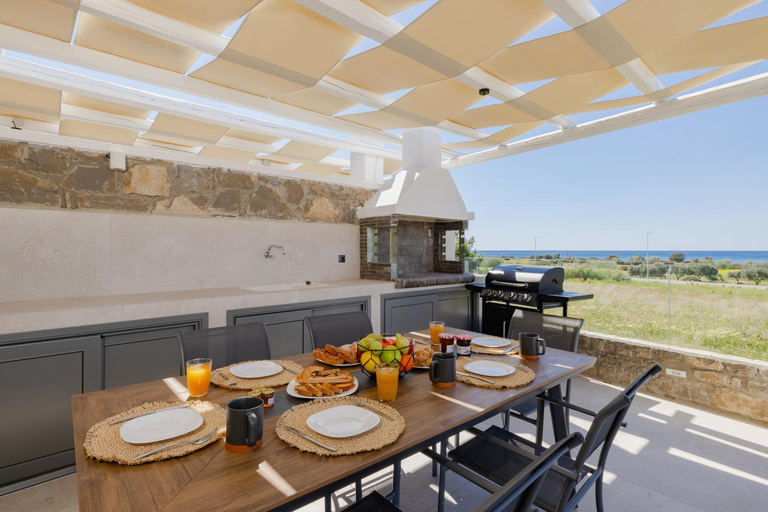 Food & Drinks 4, Villa Vasaltis & Selestitis, South Aegean
