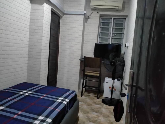 Room 3, Americana Hotel, Surulere