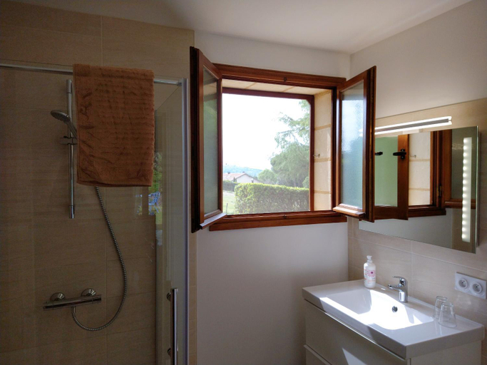 Bathroom 3, La Colline - Chambre d'hotes - B&B, Dordogne