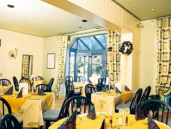 Food & Drinks 4, Hotel & Restaurant Mowchen, Aurich