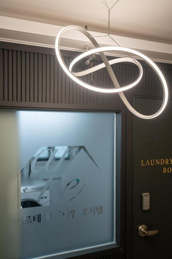 Bedroom 2, Arte premium oneroomtel Myeongdong, Jung