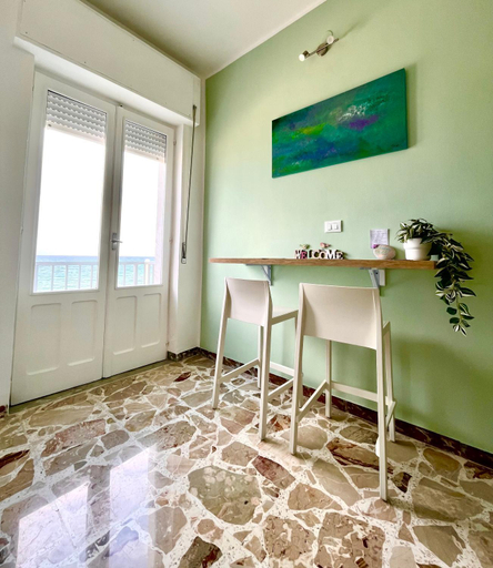 Others 2, Acquamarina B&B Deluxe, Cosenza