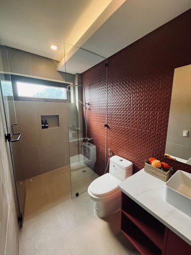 Bathroom 2, Casa Talia Beach House, Lobo