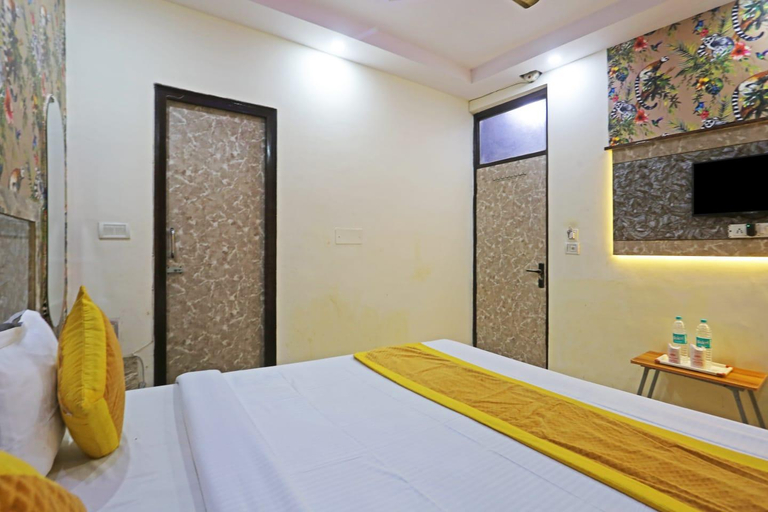 Bedroom 2, Hotel Radha Krishna, Delhi