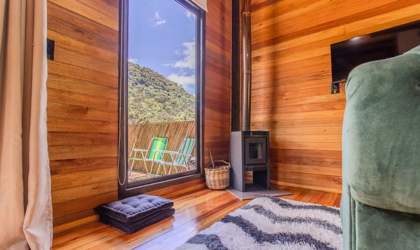 Living area, Comfortable Cabin With Heater Urubici-sc Egc001, Urubici