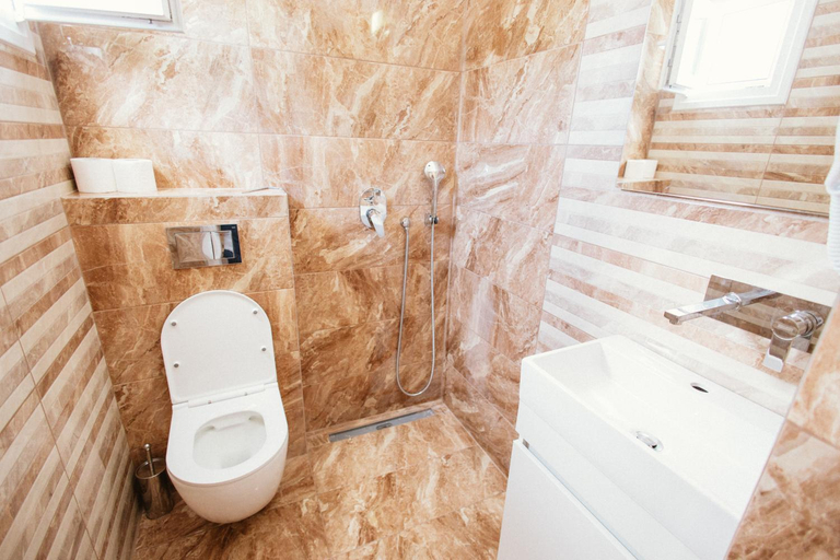 Bathroom 3, Villa Theano 2, Central Macedonia