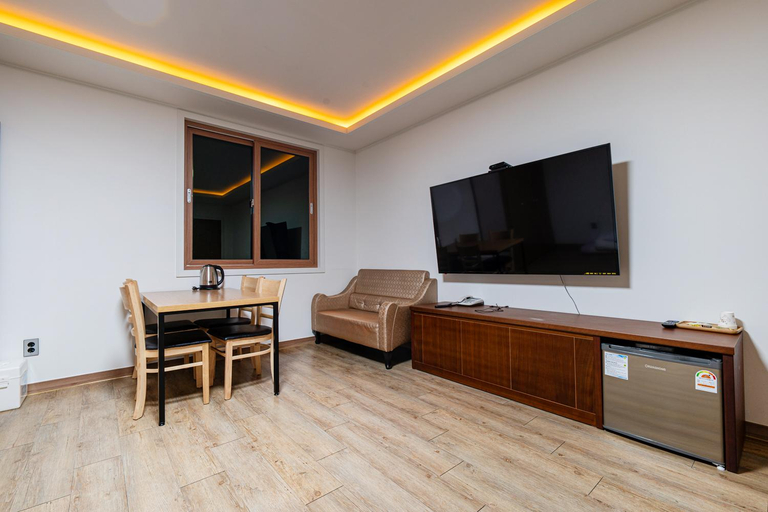 living_room 2