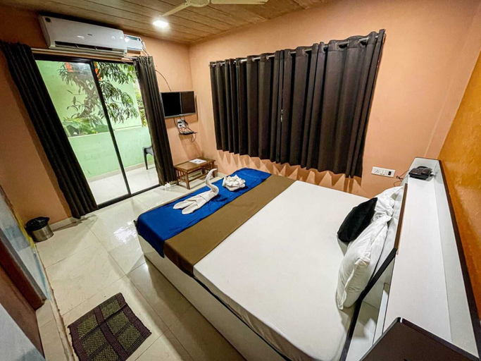 Room 4, Hotel Krish Baga, North Goa
