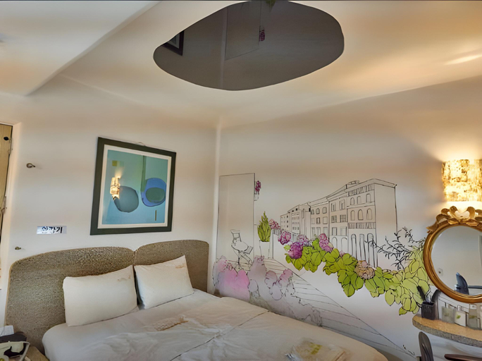 Bedroom 4, Sinchon Grand, Mapo