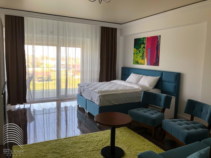 Bedroom 3, White Tower Mamaia, Navodari