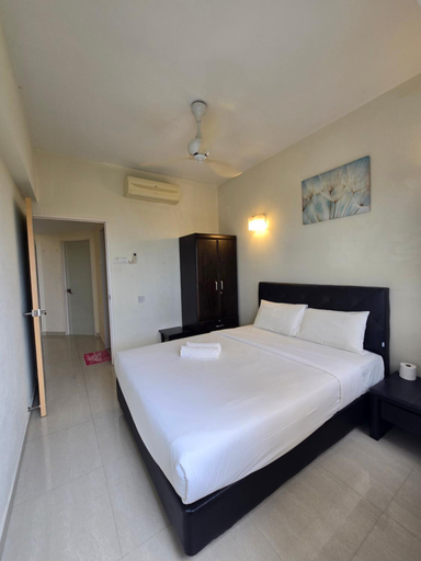 Bedroom 3, Sunshine Seaview Apartment, Penang Island