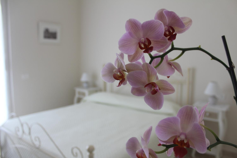 Bedroom, B&B Il Giglio Bianco, Napoli
