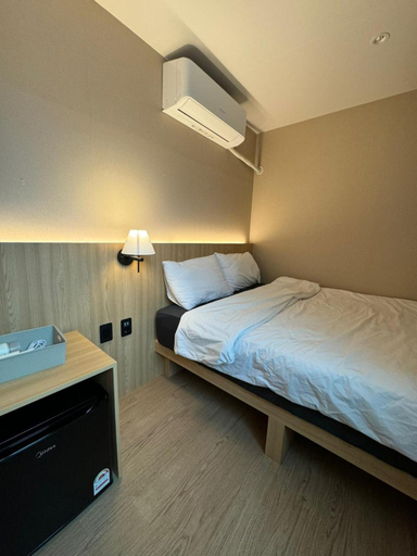 Bedroom 2, Well Plus Guest House, Jung