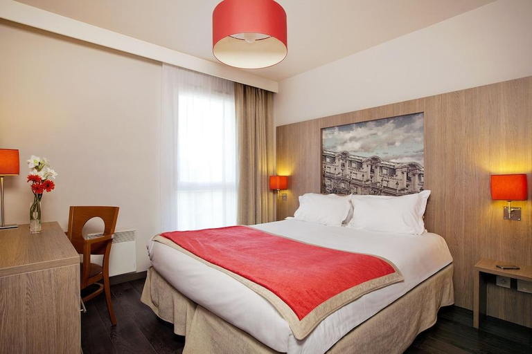 Bedroom 3, Residhome Paris-Guyancourt, Yvelines
