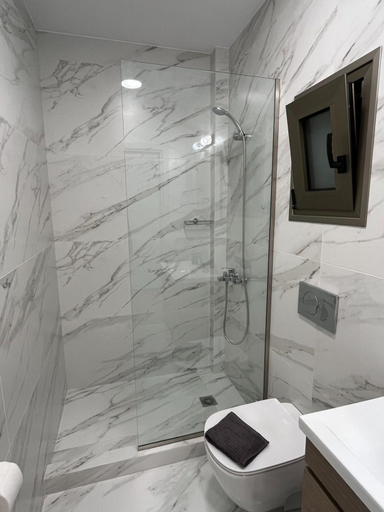 Bathroom 3, Academy's Modern Apartment near Acropolis & Metro, Attica