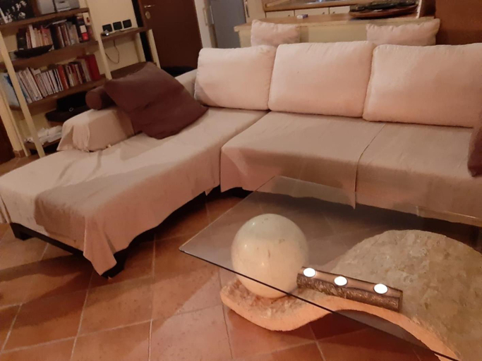 Others 5, Mario's Home, Roma