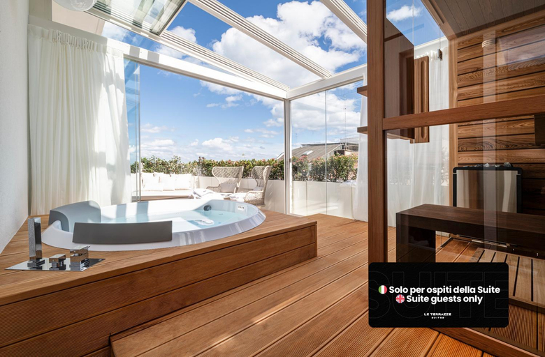 Others 5, Le Terrazze Suites, Bari
