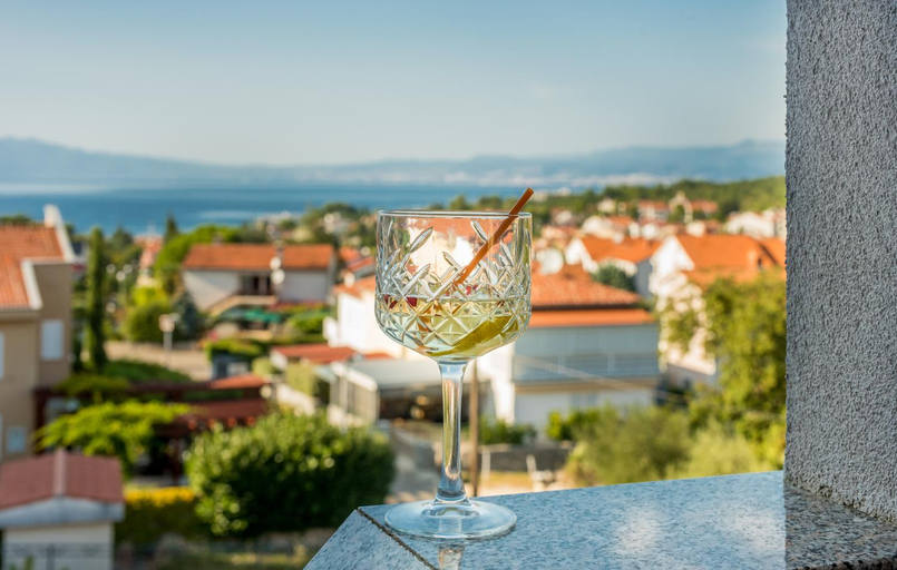 Food & Drinks 3, Apartments Kvarner, Malinska-Dubašnica