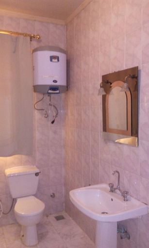 Bathroom, Fayed Armed Forces Hotel, Fa'id
