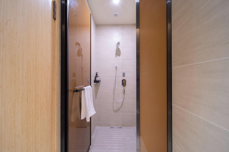 Bathroom 4, Ji Hotel Hangzhou Banshan Road, Hangzhou